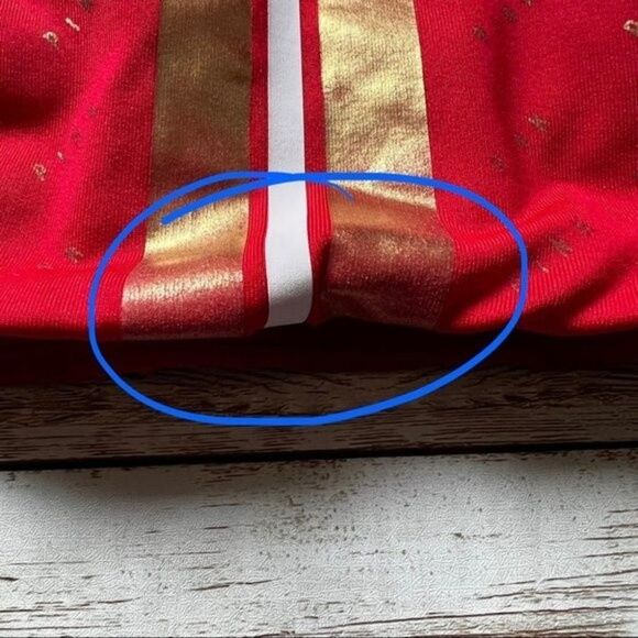 PINK Victoria's Secret Red and Gold Ultimate Unlined Sports Bra Size Medium - Picture 6 of 8